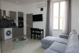 Full comfort and very central studio, 3mn from Palais des Festivals