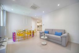 Spacious and comfortable 2 bedrooms 6 min from Palais Des Festivals