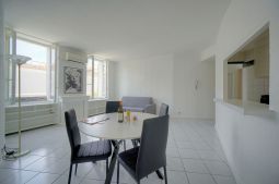 DOWNTOWN 1 BEDROOM 4 mn from Palais des Festivals