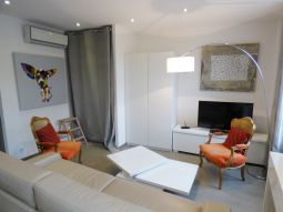 Modern and comfy 2 bedroom 5 min from Palais