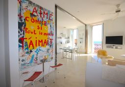 MODERN SEA VIEW  3 BEDROOMS 8 mn from Palais des Festivals