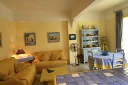Comfortable 2 bedrooms, 12mn from Palais des Festivals