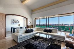 Spacious 4 bedrooms with Sea View, 5mn from Palais des Festivals