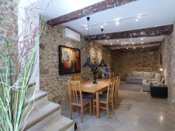 Charming and Well Furnished House in Suquet, 6mn from Palais des Festivals