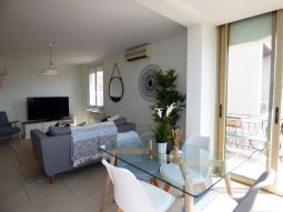 Modern 2 Bedrooms, 8mn from Palais des Festivals