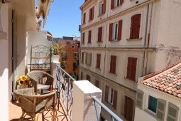 Spacious 1 bedroom with terrace 3 min from Palais