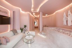 A2B252-BOU ROMANTIC 2 BEDROOM APARTMENT 7 minutes from the Palais des Festivals