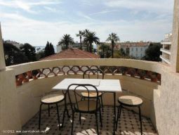 1 BEDROOM IN STYLISH HOUSE 15 mn from Palais des Festivals