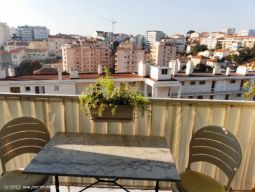 COSY  2  BEDROOMS 12 mn  from Palais des Festivals