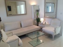 MODERN DESING 2 BEDROOMS 10 mn from Palais des Festivals