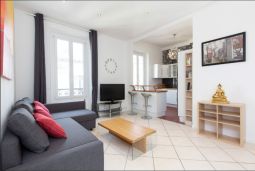 Attractive character apartment 8 min from Palais